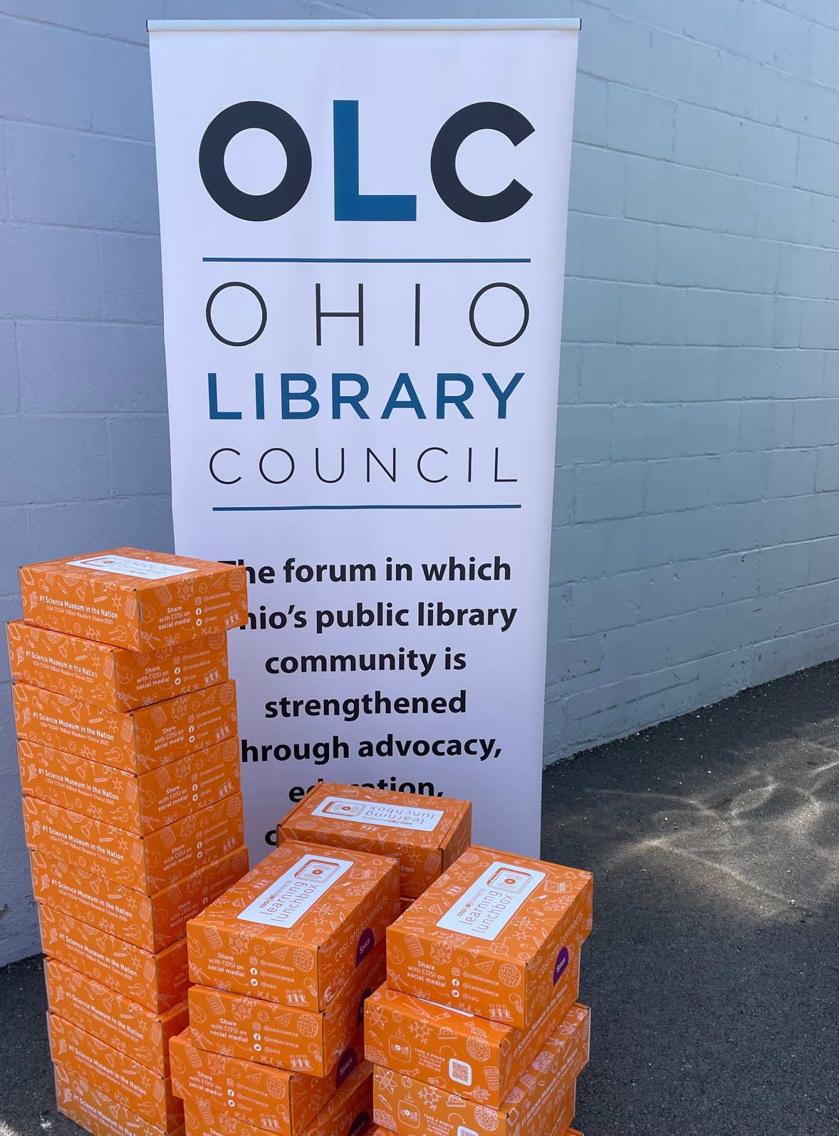 Ohio Libraries and COSI Team Up to Distribute Science Kits to Feed